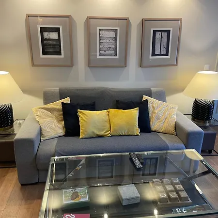 Familial Sur Cour - Au Coeur De Apartment Paris